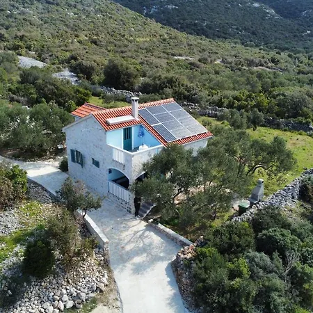 Holiday home Secluded Fisherman's Cove Soline, Pasman - 8222 *
