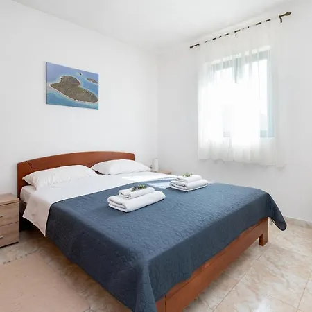 Secluded Fisherman's Cove Soline, Pasman - 8222