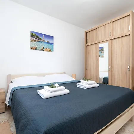 Secluded Fisherman's Cove Soline, Pasman - 8222 בית נופש *